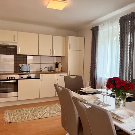Apartmán Mchome Self Check-In Grosses Apartment Mit Terrasse, Carport Eg D01 In Dobl Bei Graz